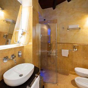 Suite con letto queen size